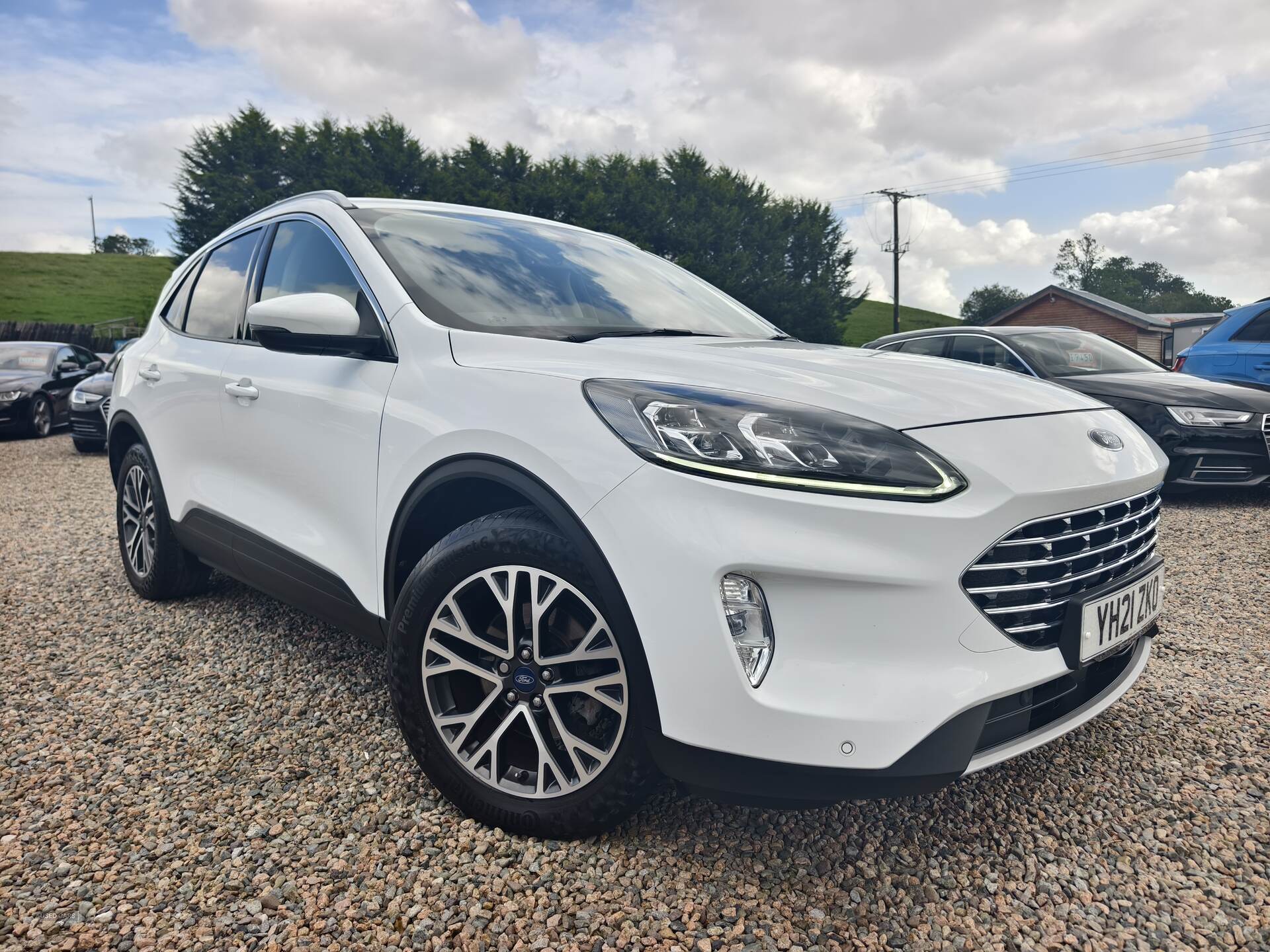 Ford Kuga DIESEL ESTATE in Fermanagh