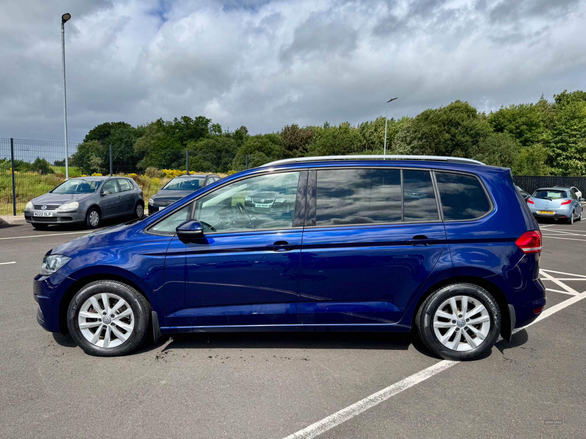 Volkswagen Touran DIESEL ESTATE in Derry / Londonderry