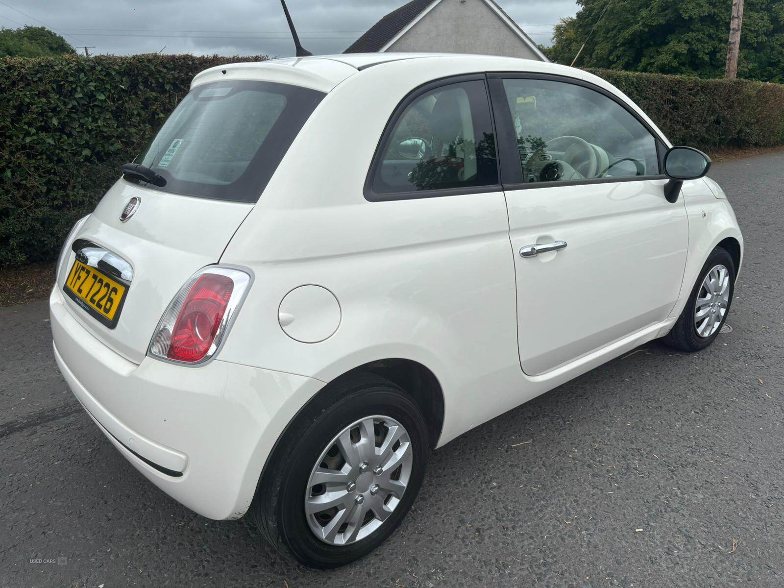 Fiat 500 HATCHBACK in Down