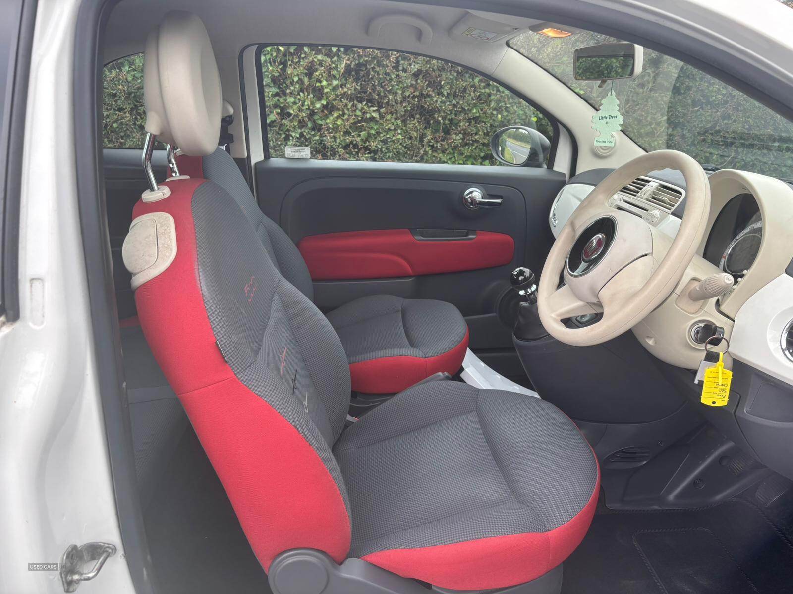 Fiat 500 HATCHBACK in Down