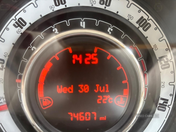 Fiat 500 HATCHBACK in Down