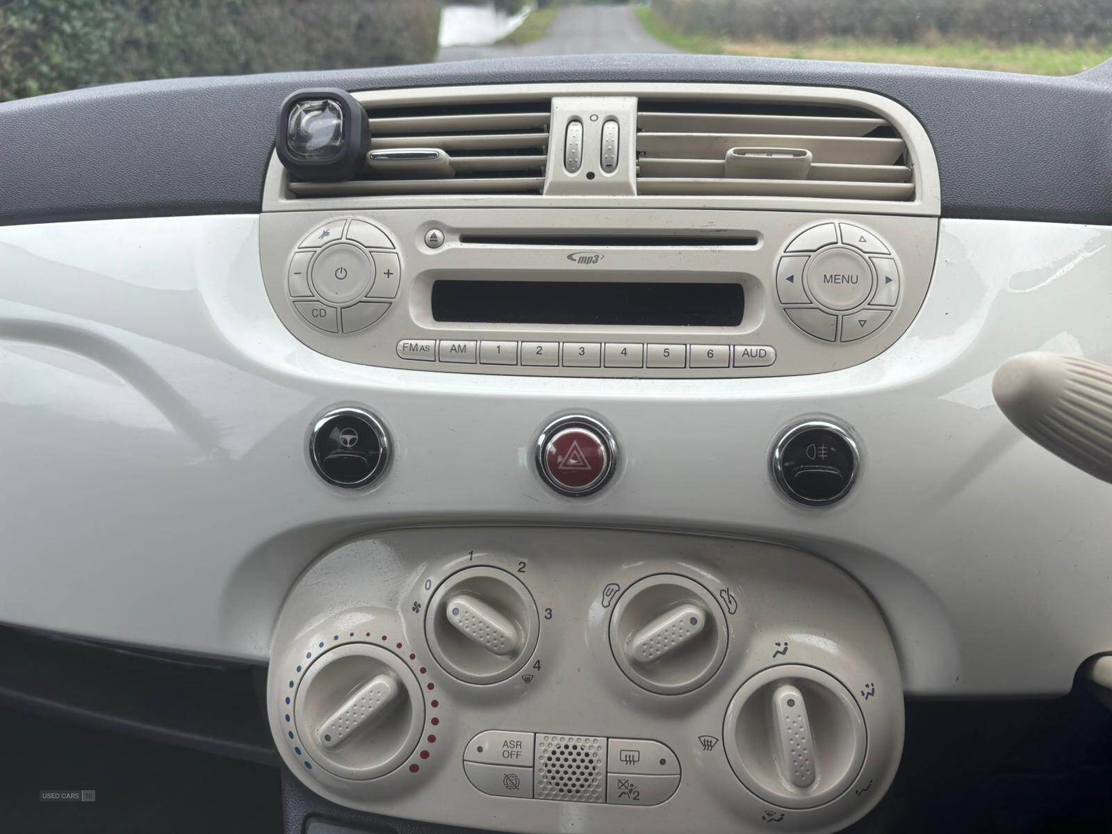Fiat 500 HATCHBACK in Down