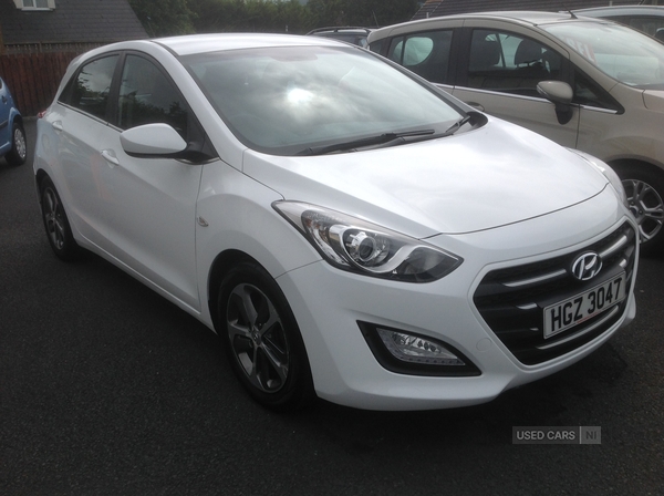 Hyundai i30 HATCHBACK in Down