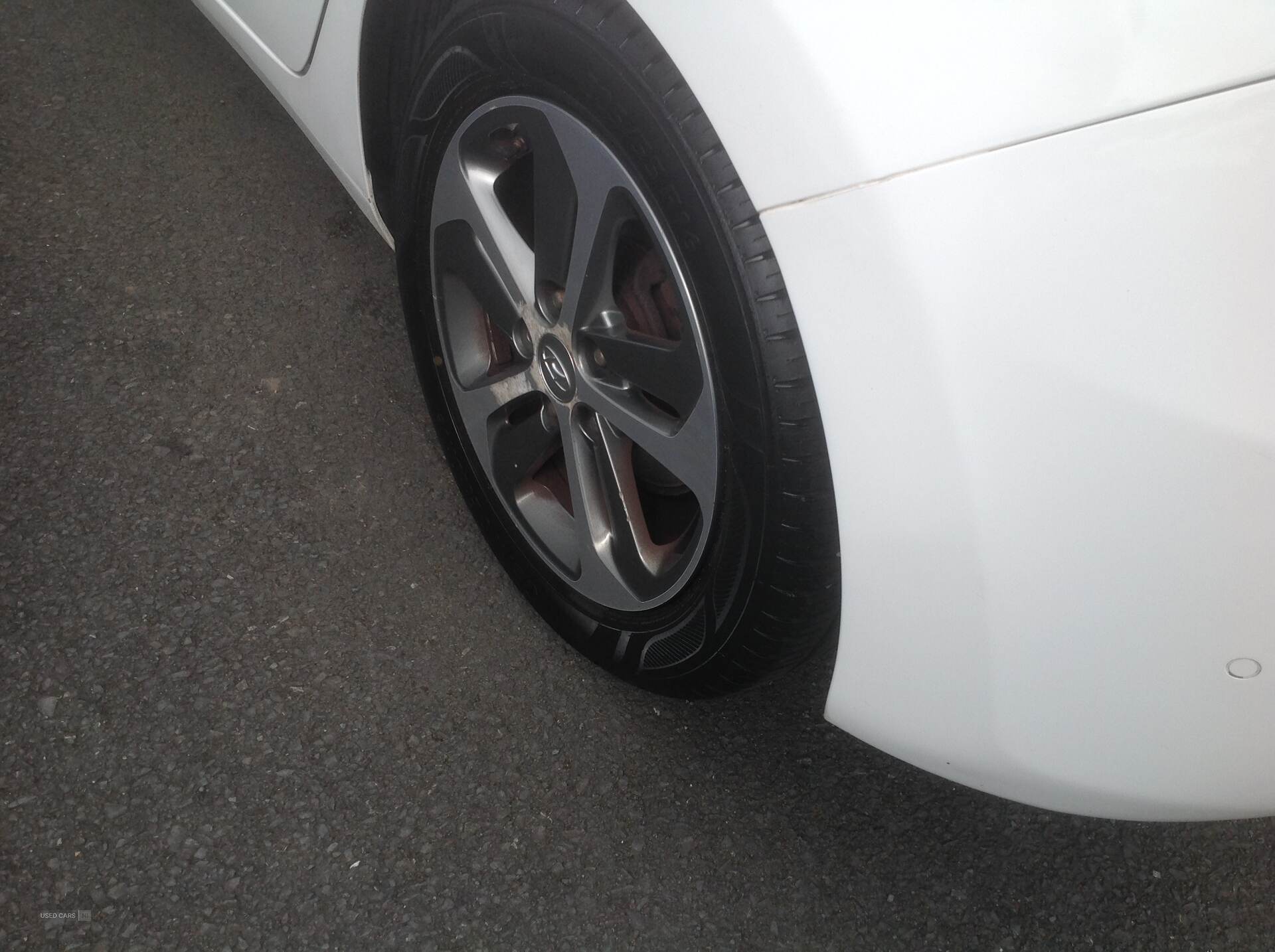 Hyundai i30 HATCHBACK in Down
