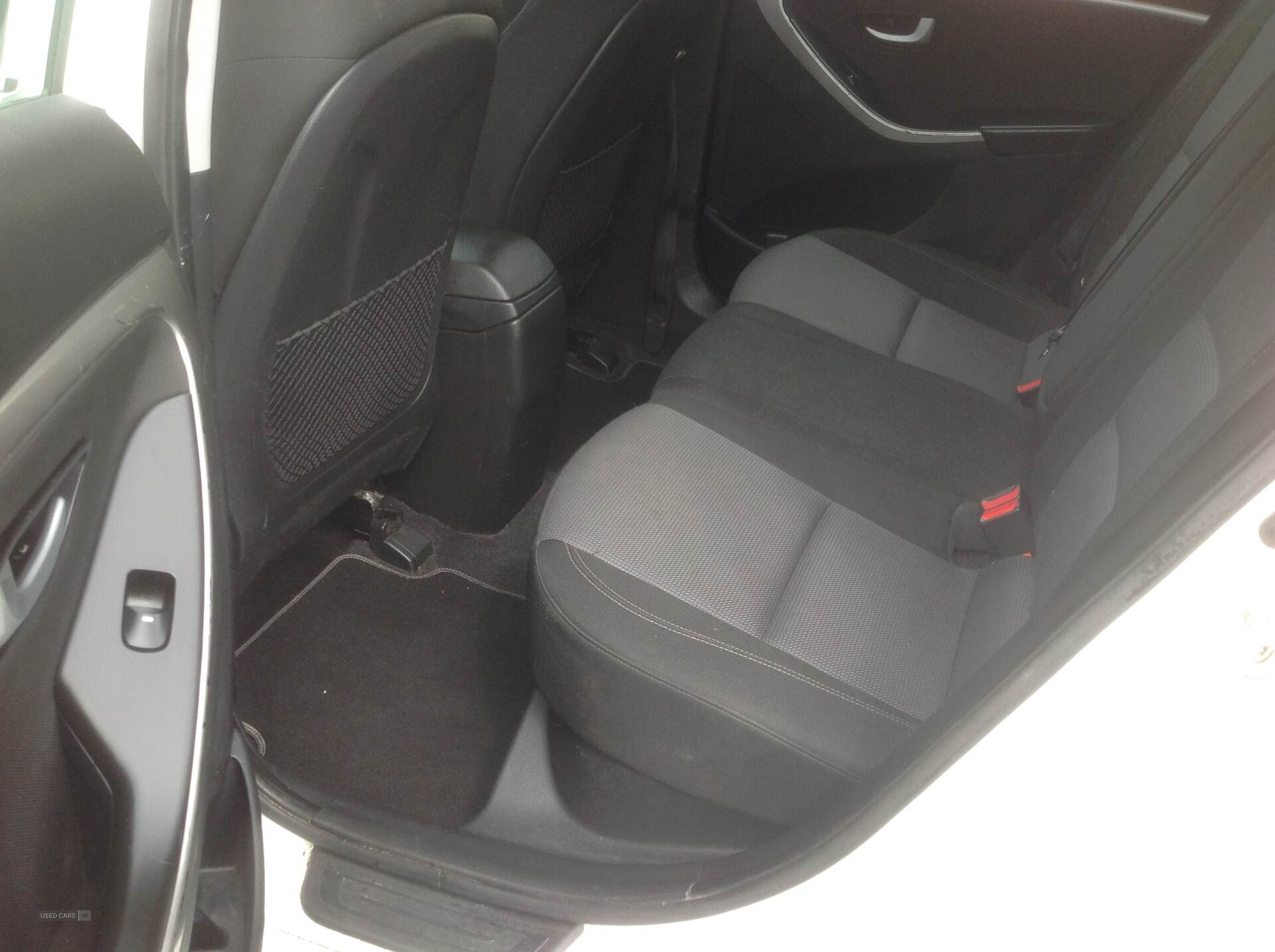 Hyundai i30 HATCHBACK in Down