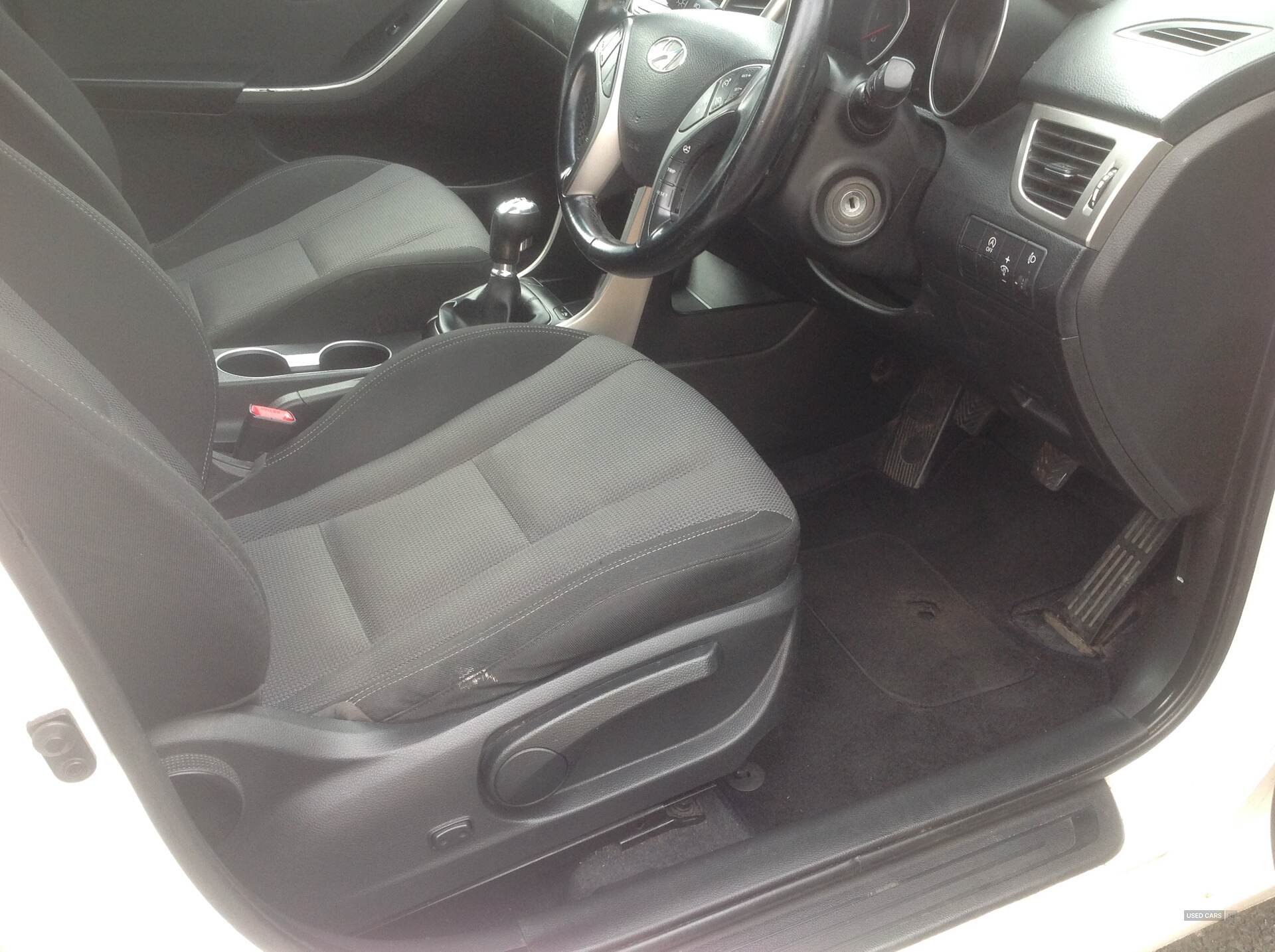 Hyundai i30 HATCHBACK in Down