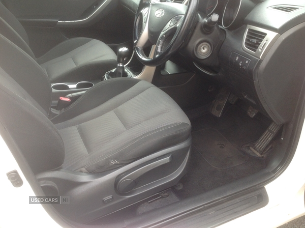 Hyundai i30 HATCHBACK in Down