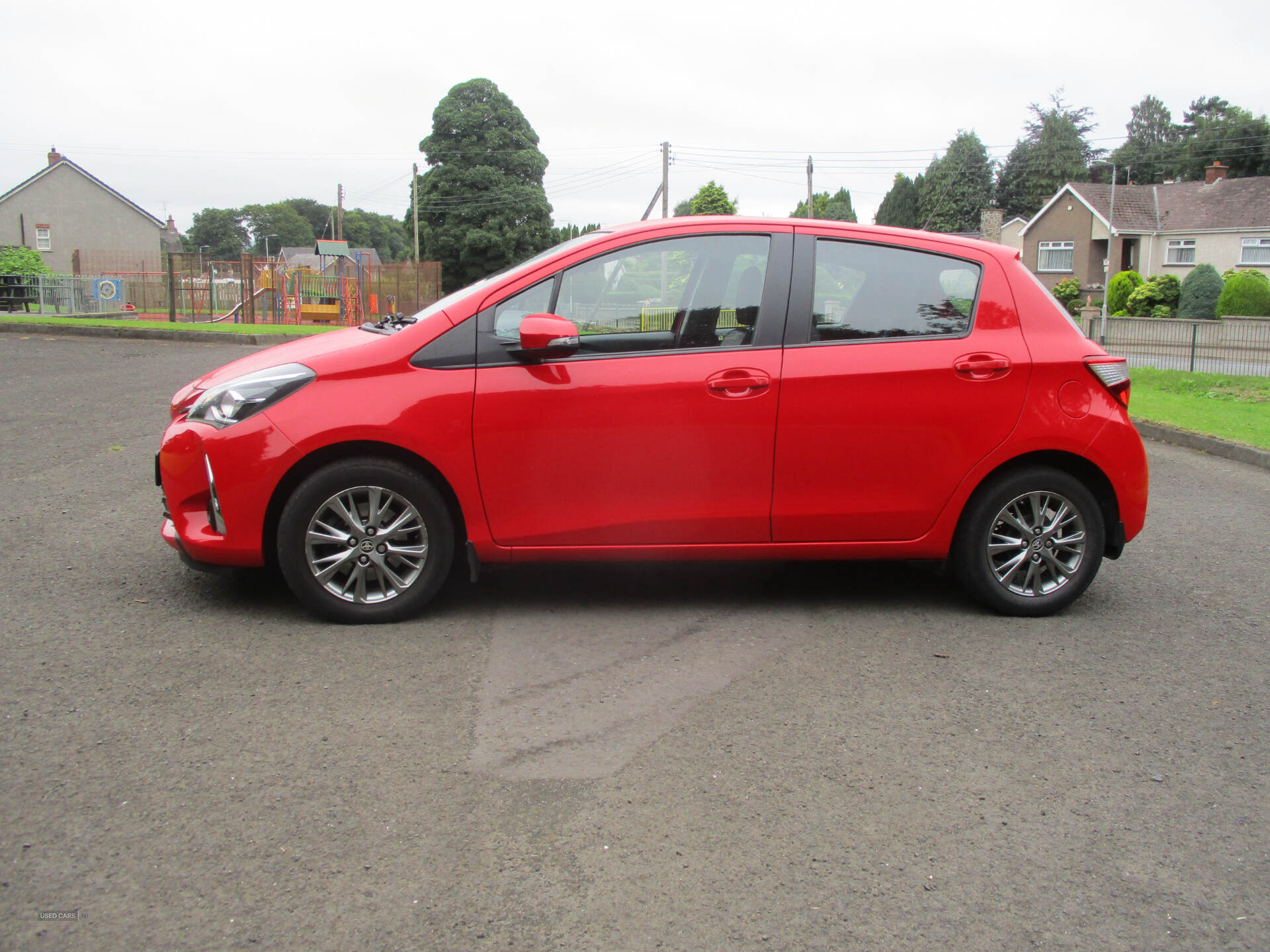 Car Thumbnail 3