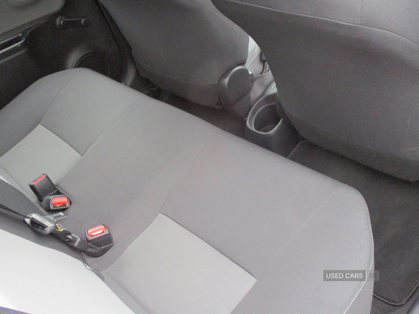 Toyota Yaris HATCHBACK in Derry / Londonderry