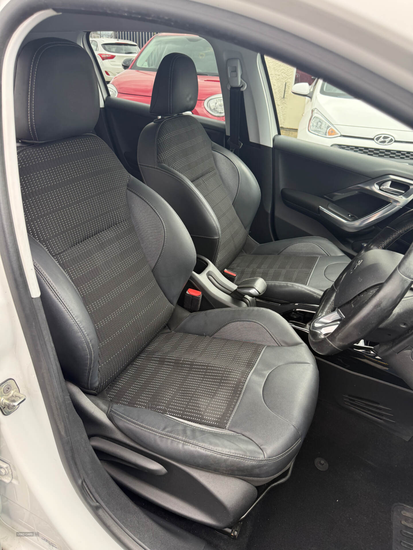 Peugeot 2008 DIESEL ESTATE in Down