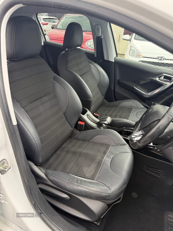 Peugeot 2008 DIESEL ESTATE in Down