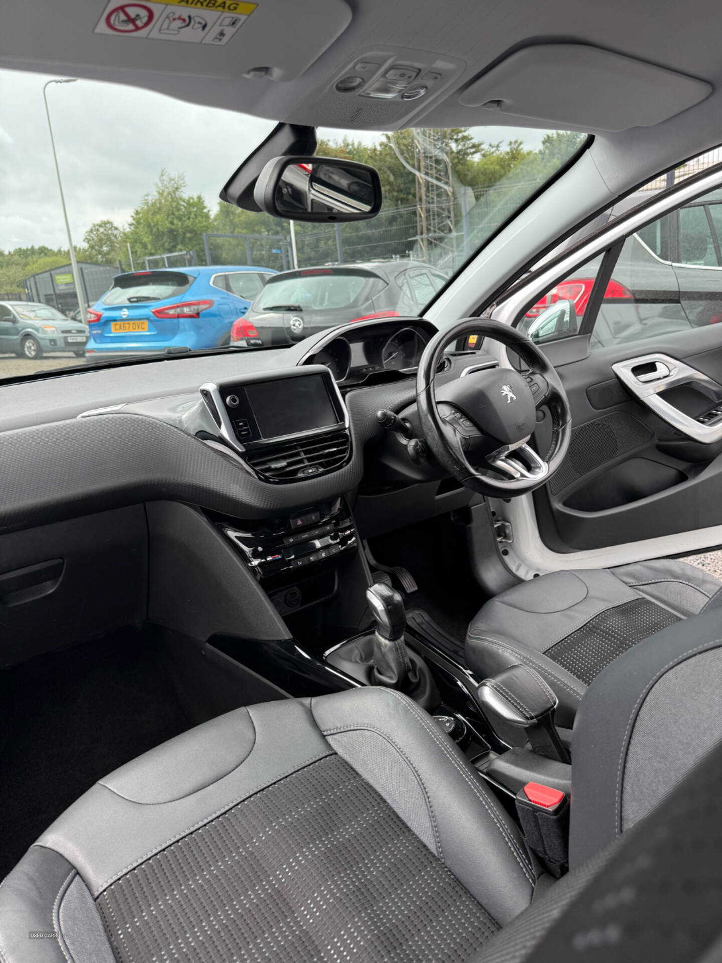 Peugeot 2008 DIESEL ESTATE in Down