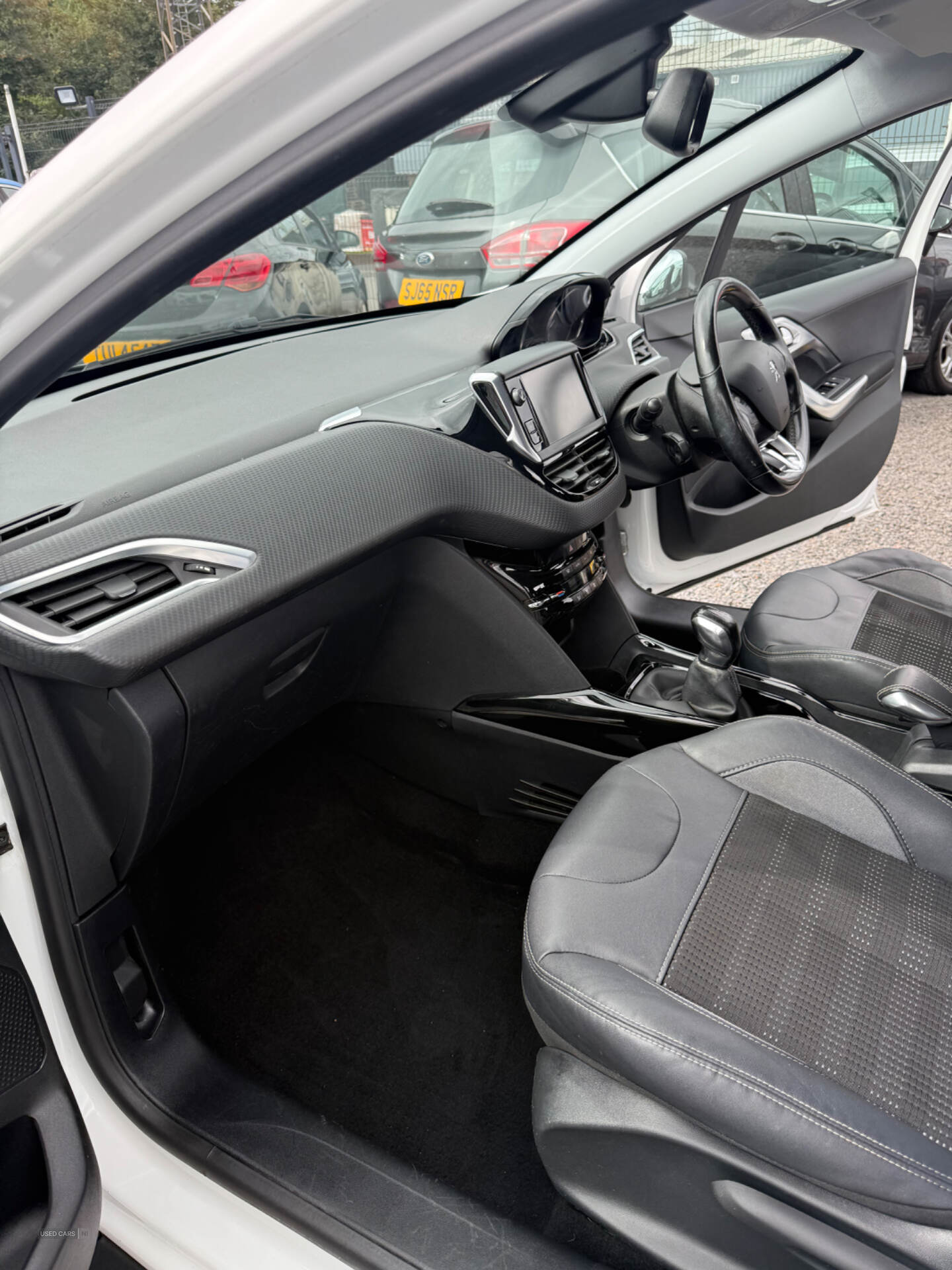 Peugeot 2008 DIESEL ESTATE in Down