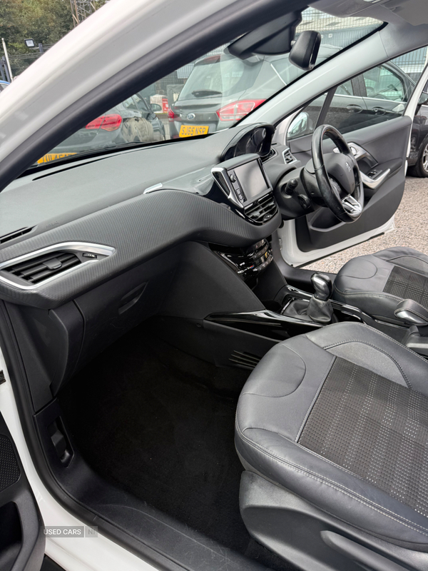 Peugeot 2008 DIESEL ESTATE in Down