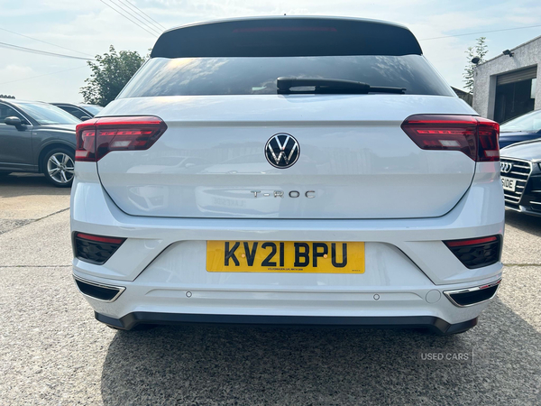 Volkswagen T-Roc DIESEL HATCHBACK in Down