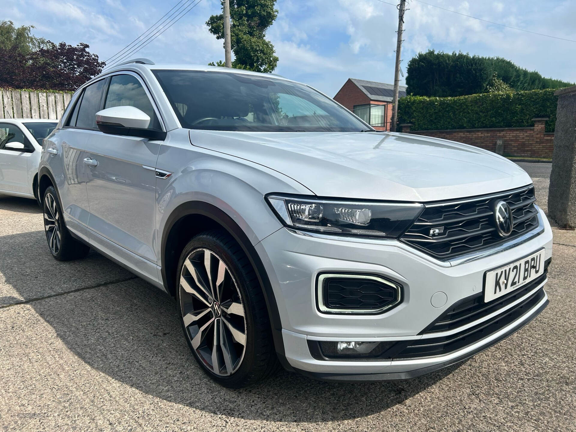 Volkswagen T-Roc DIESEL HATCHBACK in Down