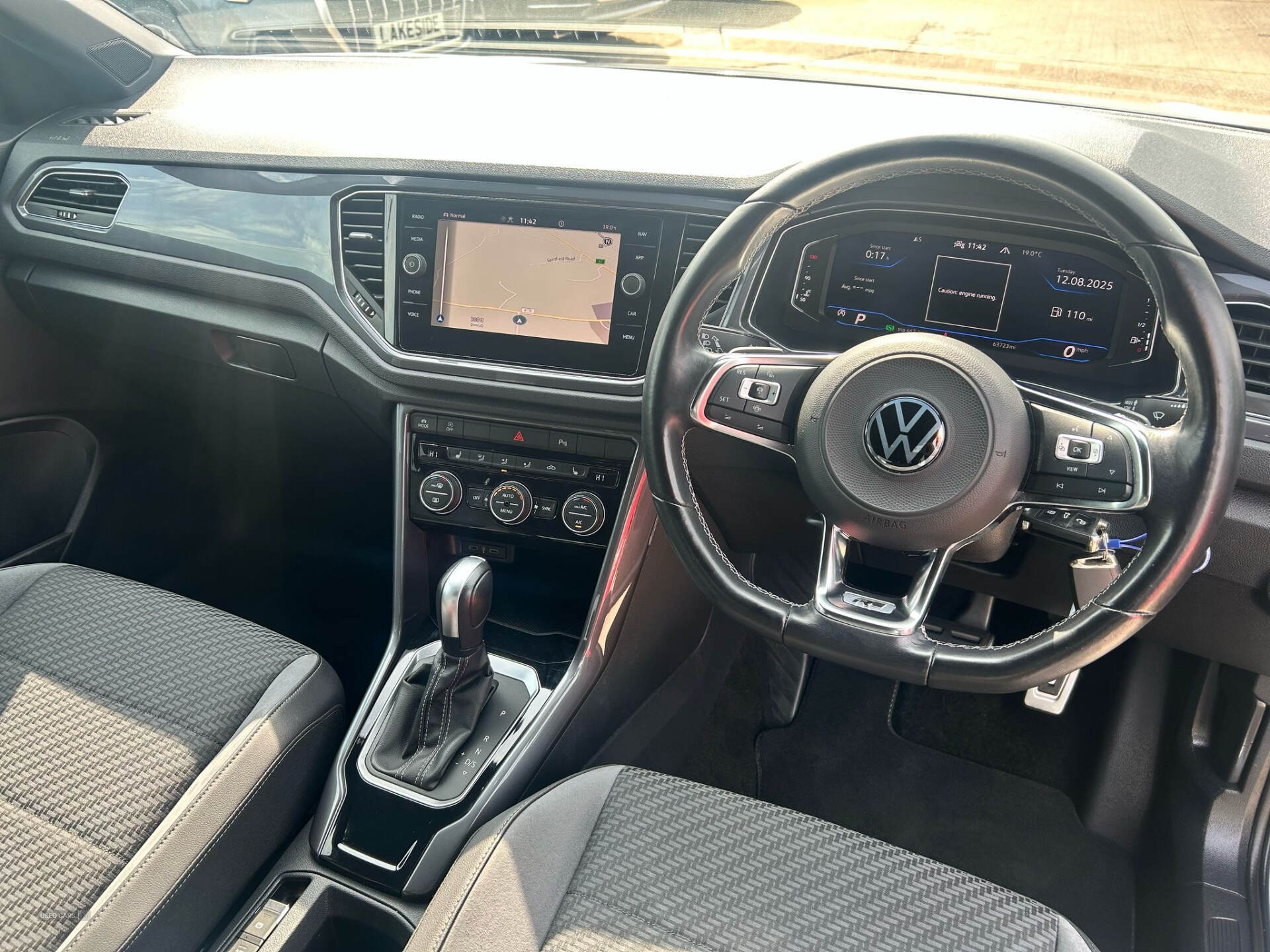 Volkswagen T-Roc DIESEL HATCHBACK in Down