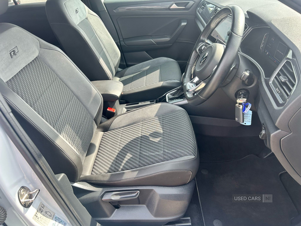 Volkswagen T-Roc DIESEL HATCHBACK in Down