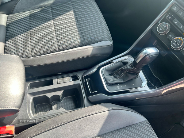 Volkswagen T-Roc DIESEL HATCHBACK in Down