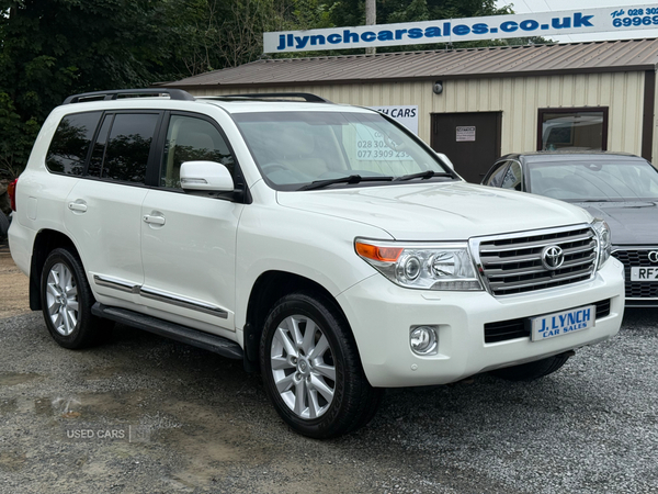 Toyota Land Cruiser V8 DIESEL SW in Down