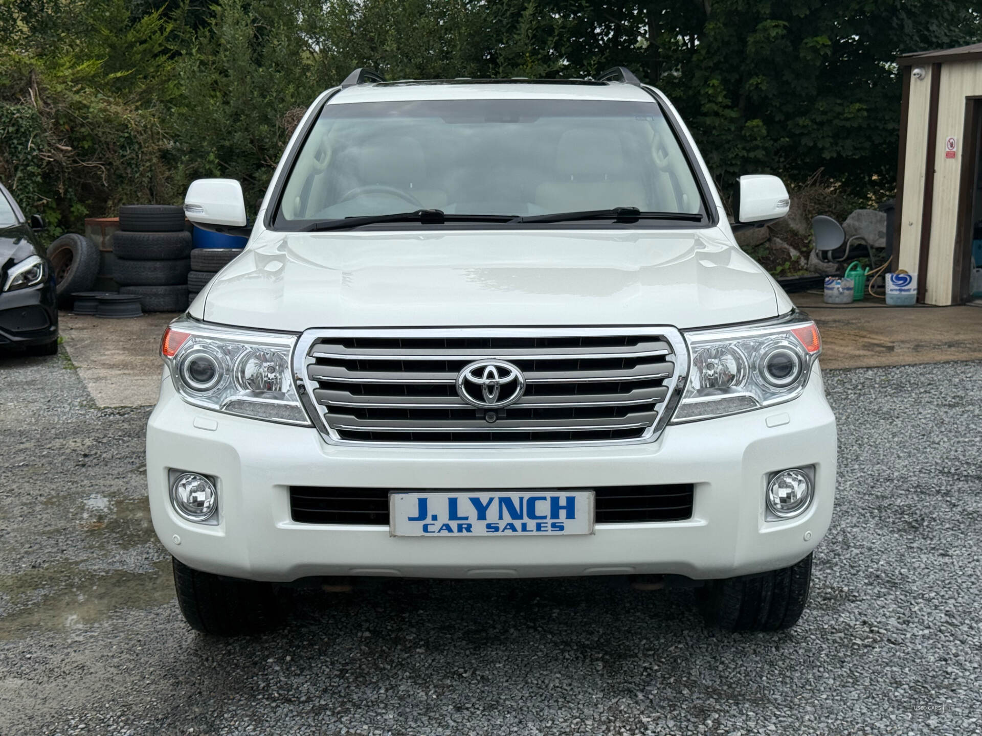 Toyota Land Cruiser V8 DIESEL SW in Down