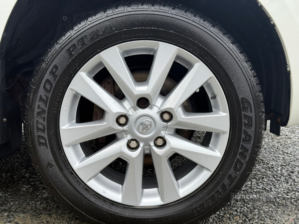 Toyota Land Cruiser V8 DIESEL SW in Down
