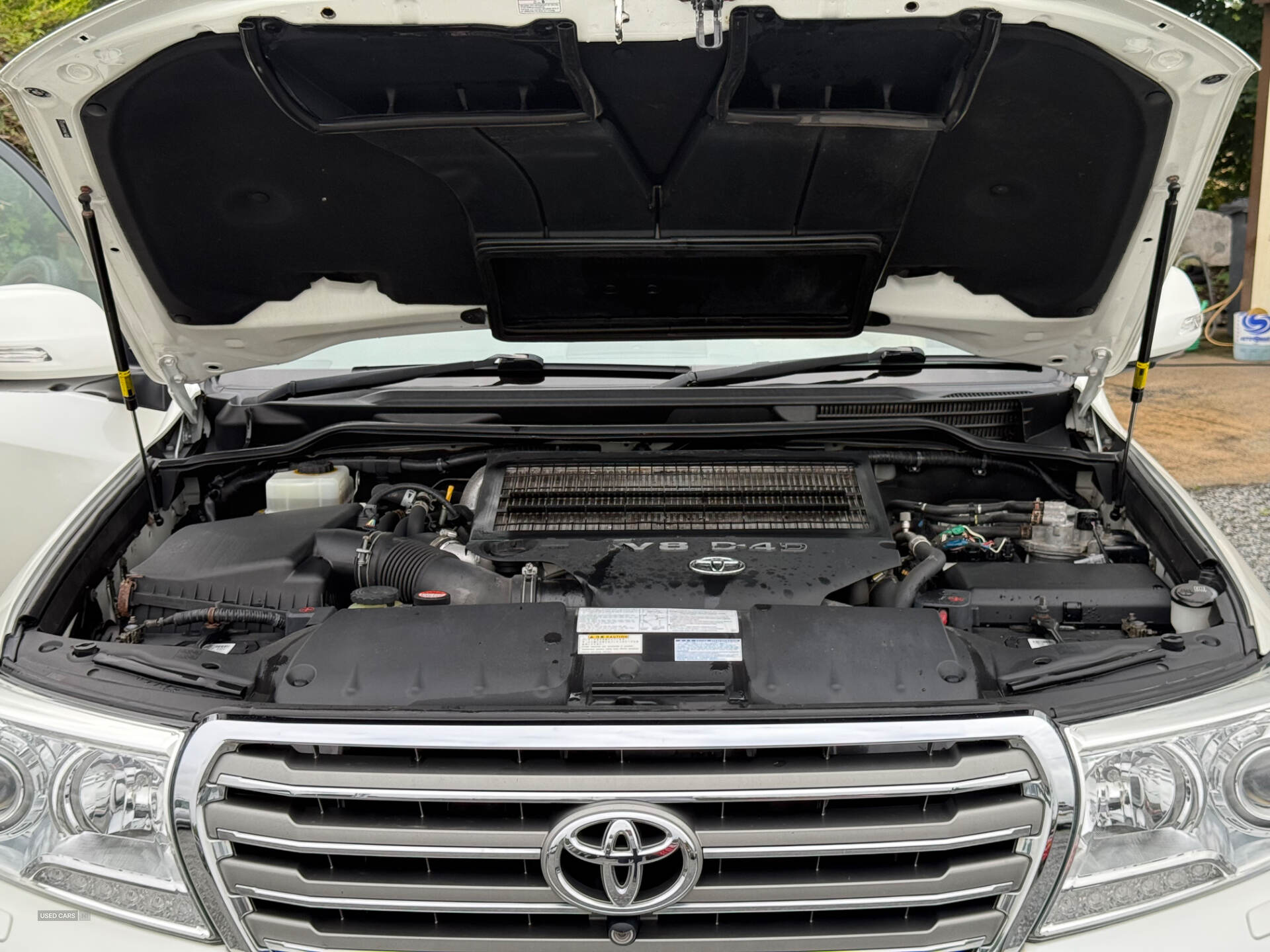 Toyota Land Cruiser V8 DIESEL SW in Down