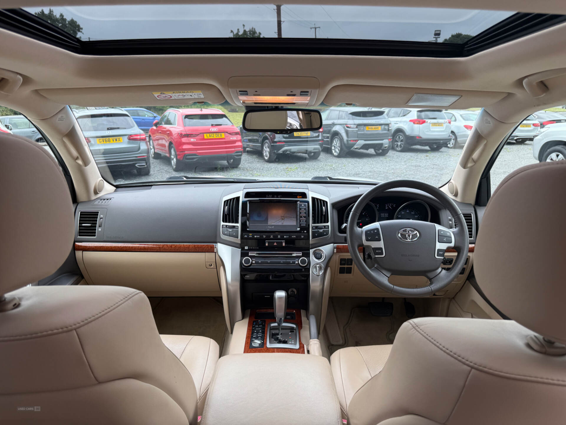 Toyota Land Cruiser V8 DIESEL SW in Down