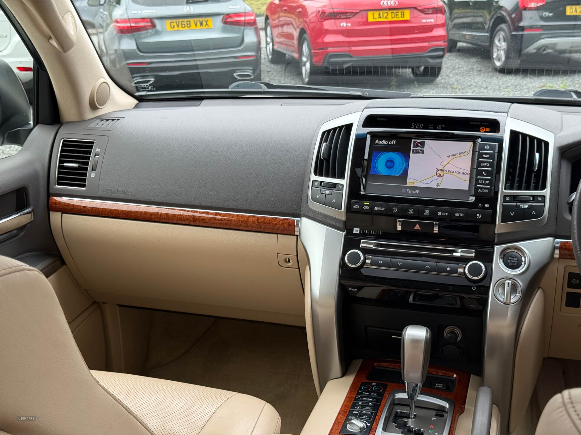 Toyota Land Cruiser V8 DIESEL SW in Down