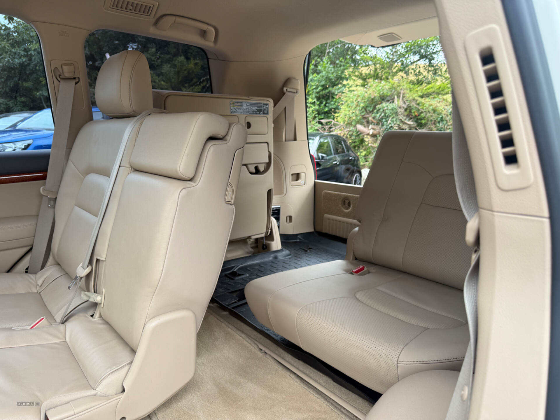 Toyota Land Cruiser V8 DIESEL SW in Down