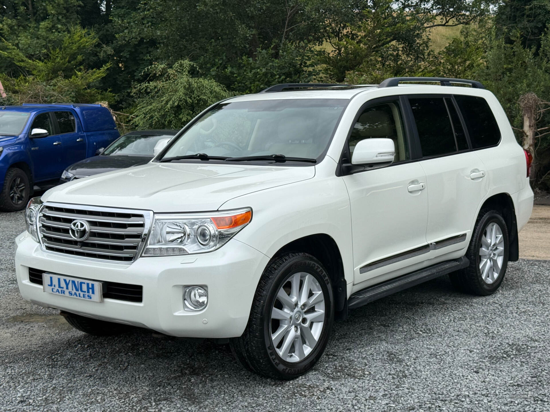 Toyota Land Cruiser V8 DIESEL SW in Down
