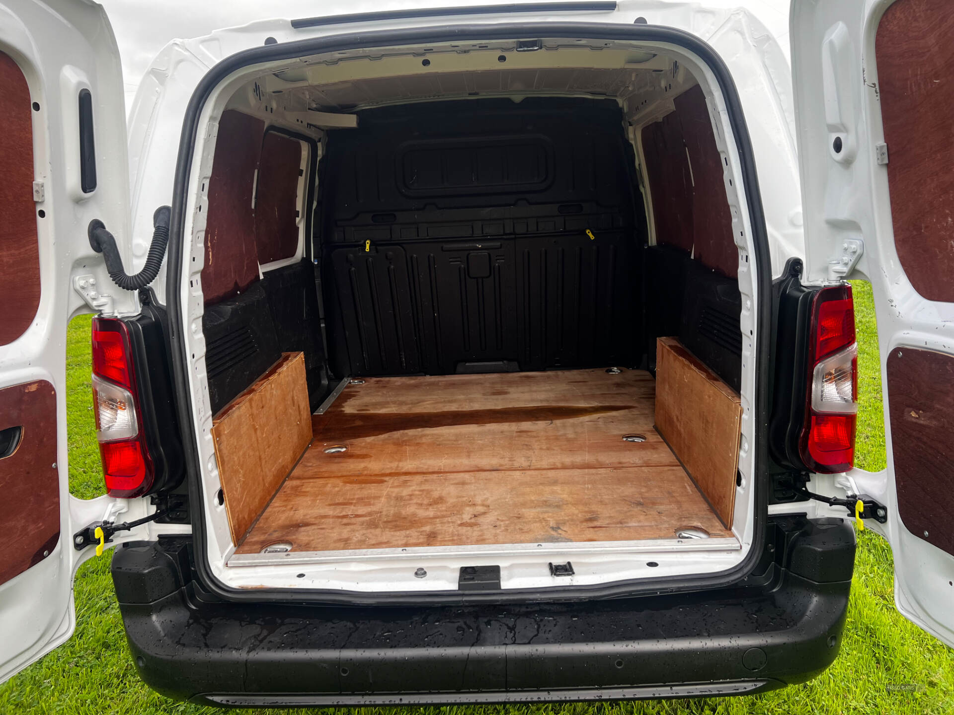 Peugeot Partner STANDARD DIESEL in Antrim