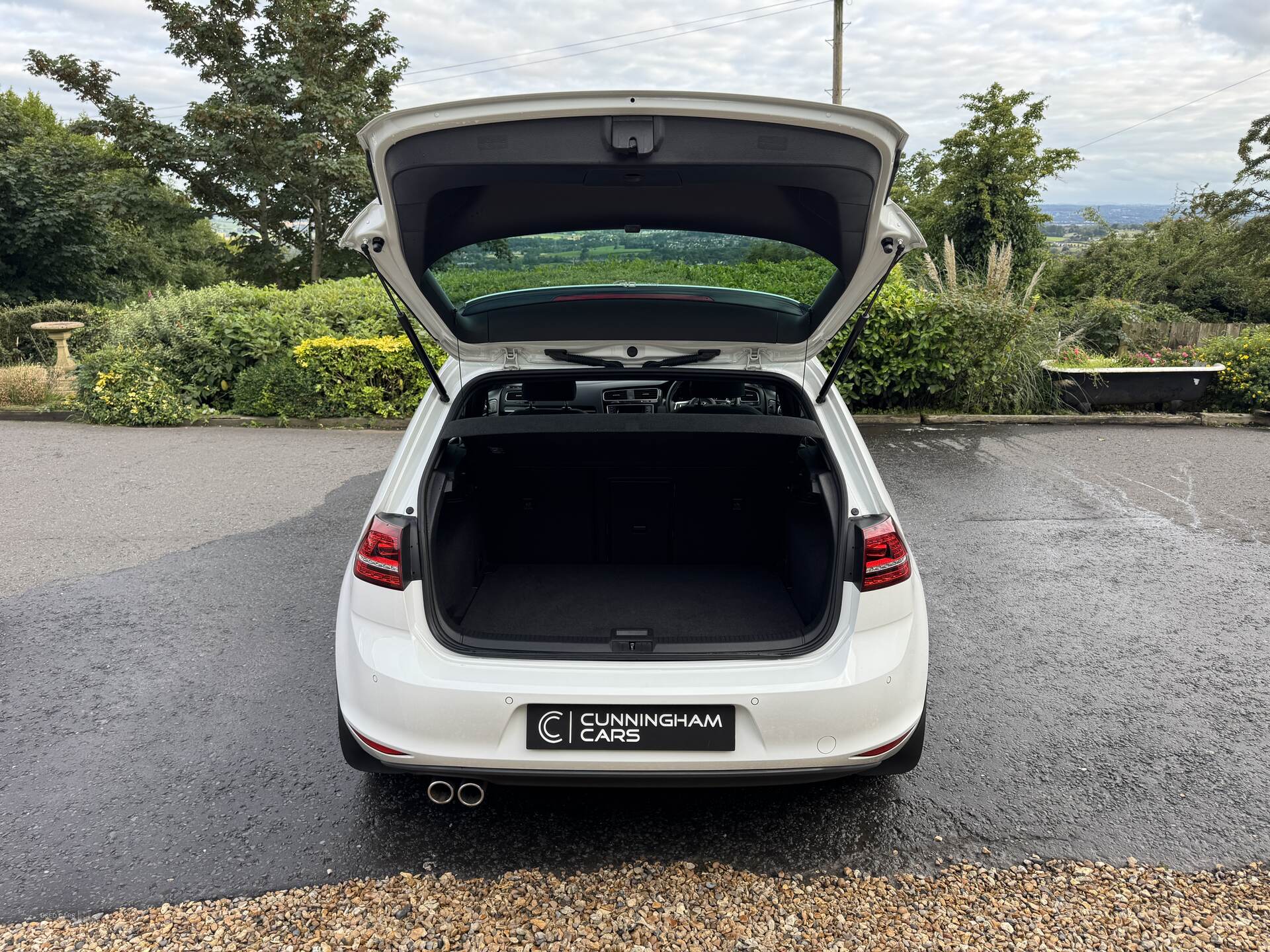 Volkswagen Golf DIESEL HATCHBACK in Antrim