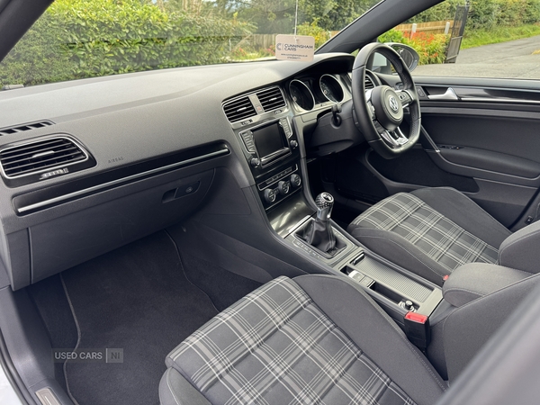 Volkswagen Golf DIESEL HATCHBACK in Antrim
