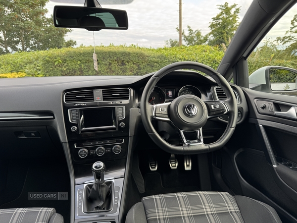Volkswagen Golf DIESEL HATCHBACK in Antrim