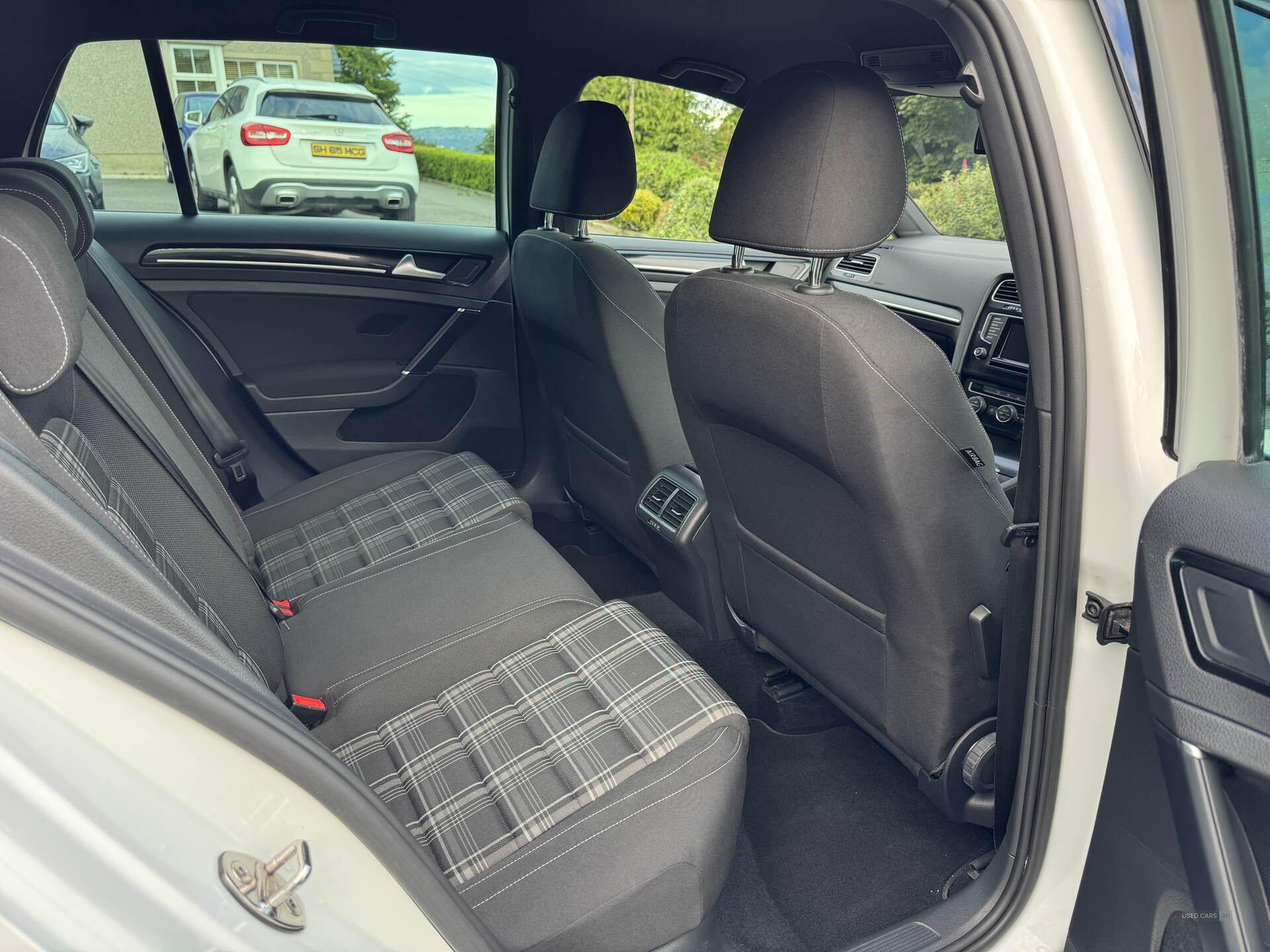 Volkswagen Golf DIESEL HATCHBACK in Antrim