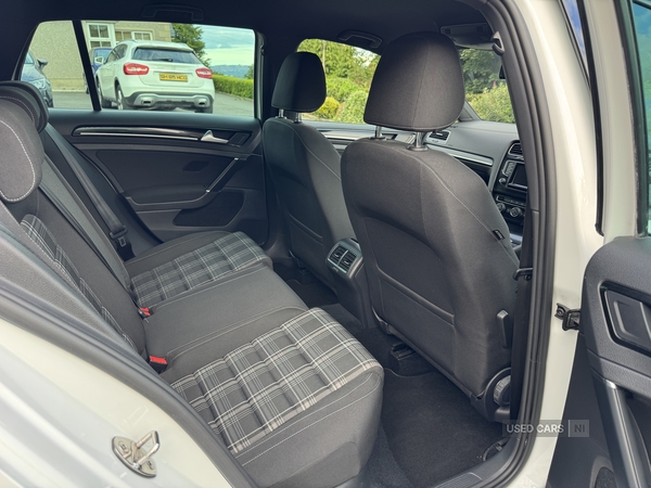 Volkswagen Golf DIESEL HATCHBACK in Antrim