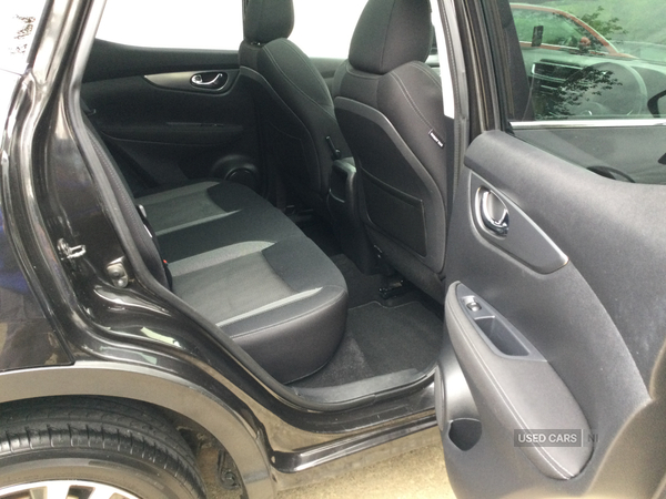 Nissan Qashqai DIESEL HATCHBACK in Derry / Londonderry