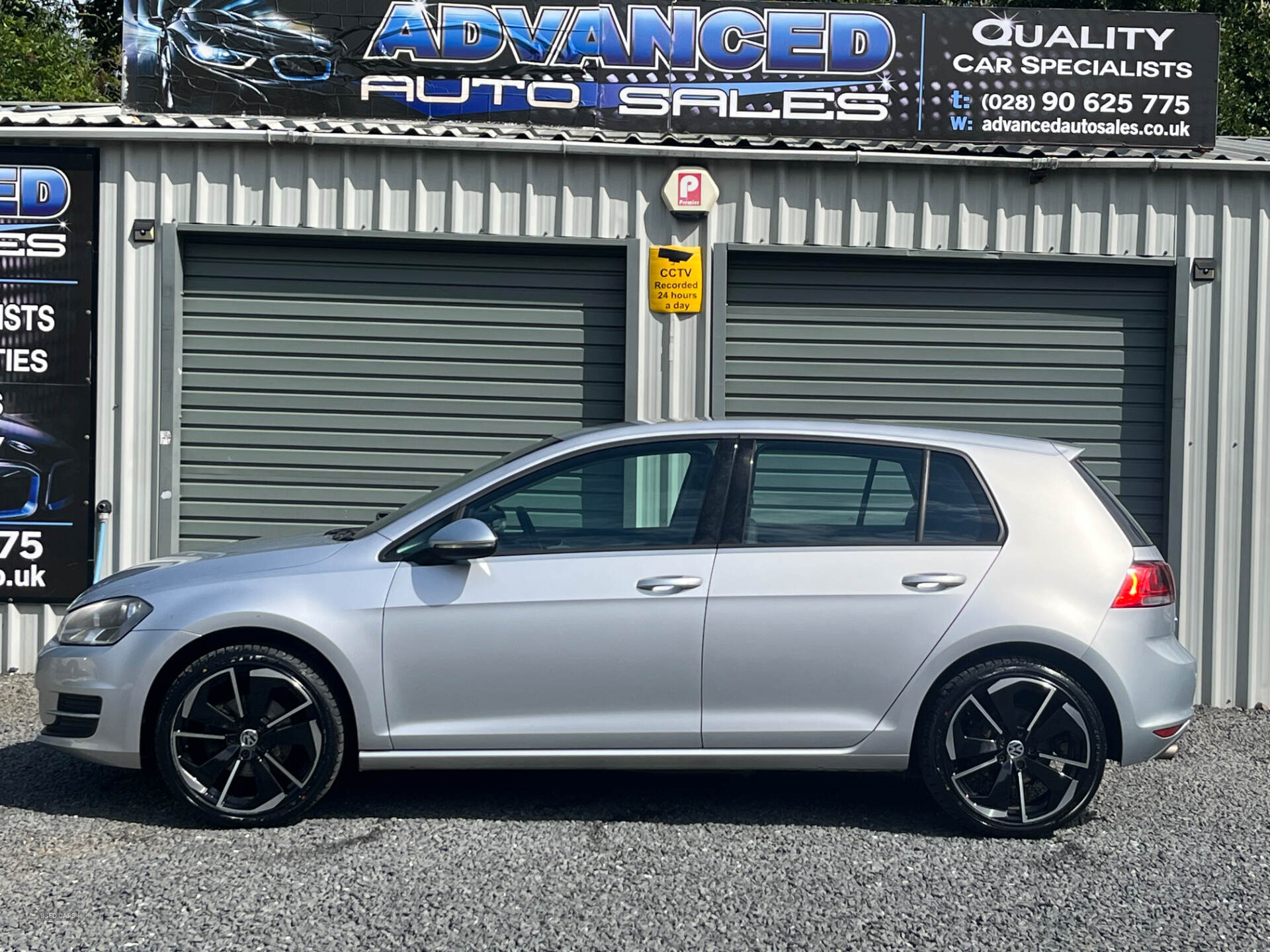 Volkswagen Golf HATCHBACK in Antrim