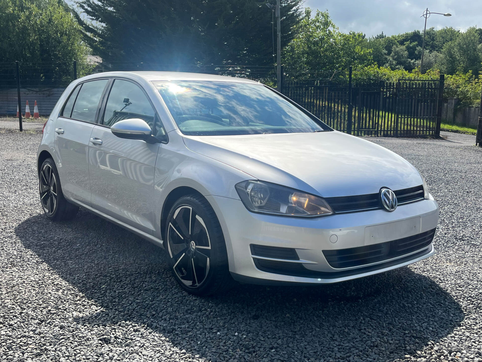 Volkswagen Golf HATCHBACK in Antrim