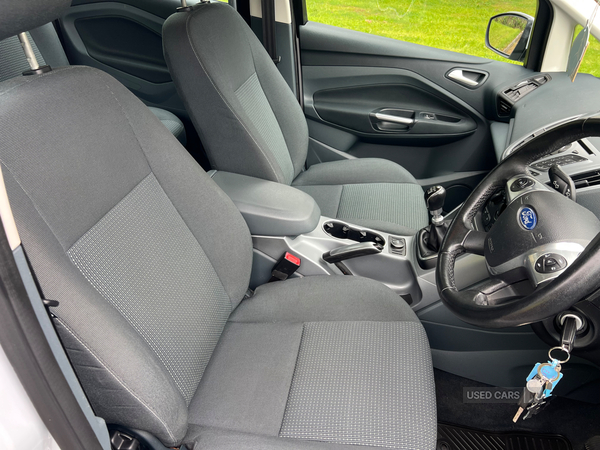 Ford Grand C-MAX DIESEL ESTATE in Antrim