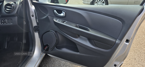 Renault Clio HATCHBACK in Antrim
