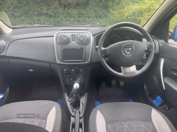 Dacia Sandero Stepway HATCHBACK in Down