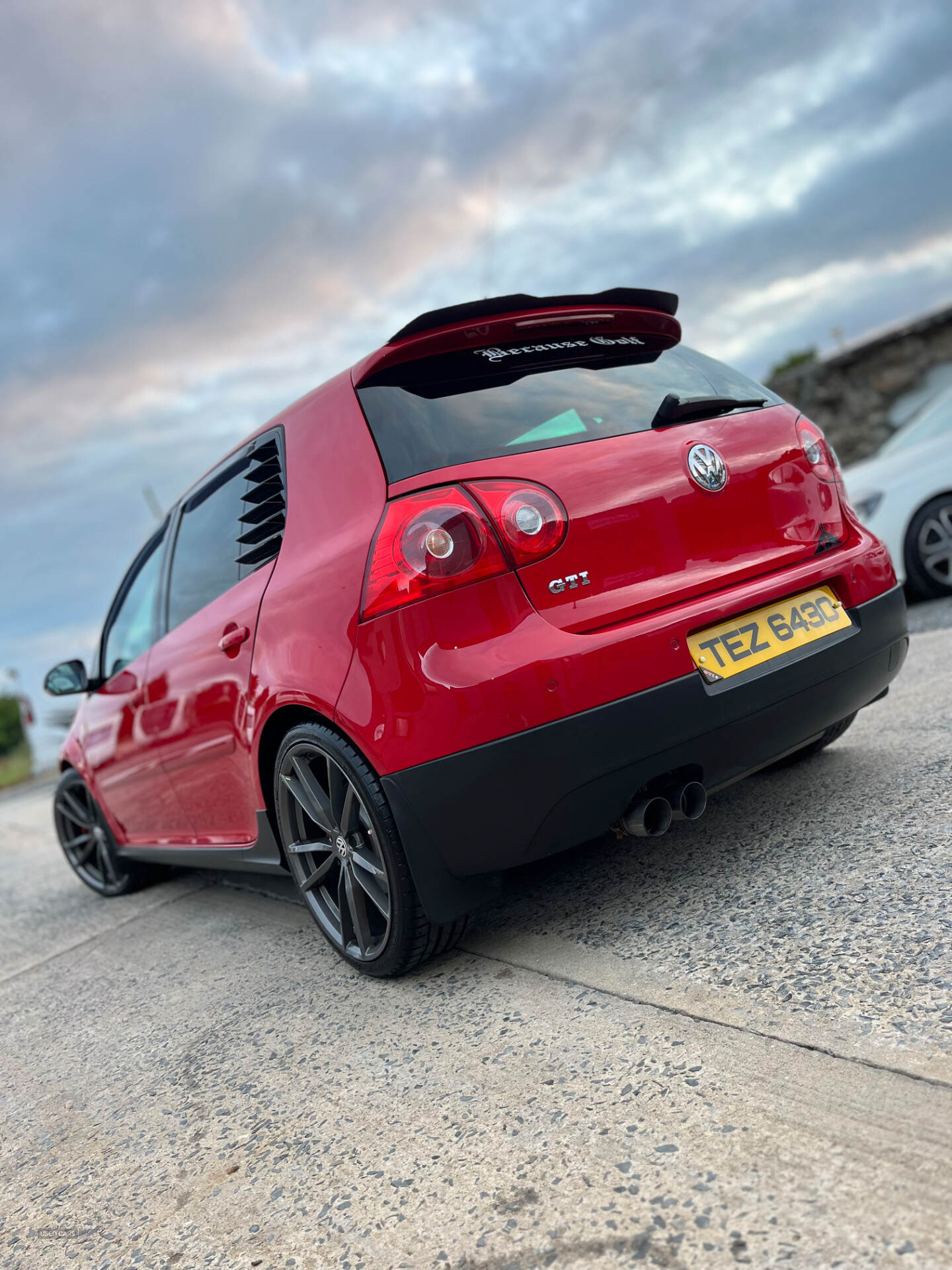 Volkswagen Golf HATCHBACK in Down
