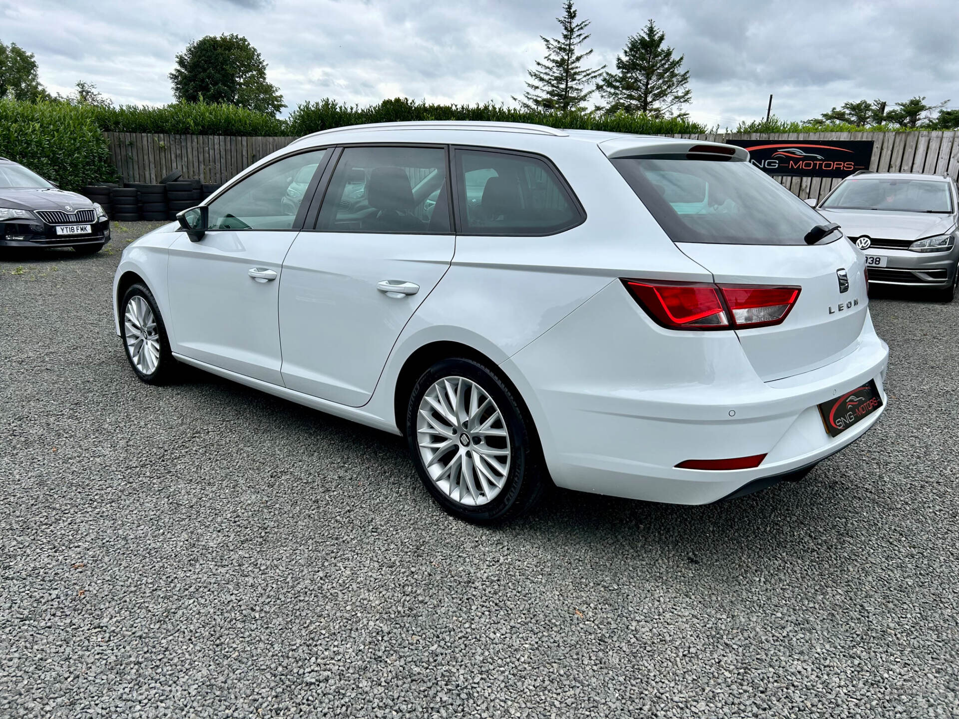 Seat Leon DIESEL SPORT TOURER in Antrim