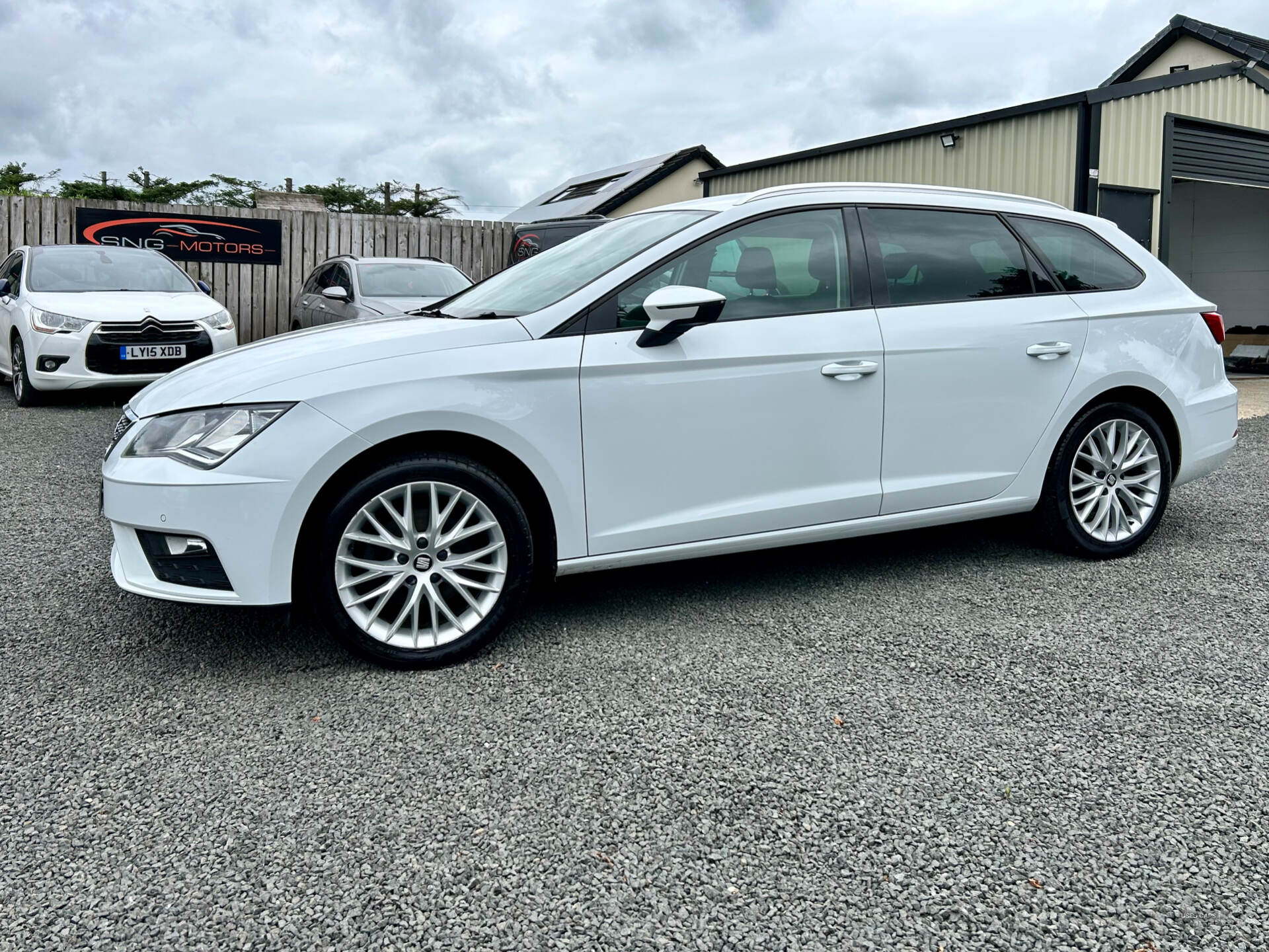 Seat Leon DIESEL SPORT TOURER in Antrim