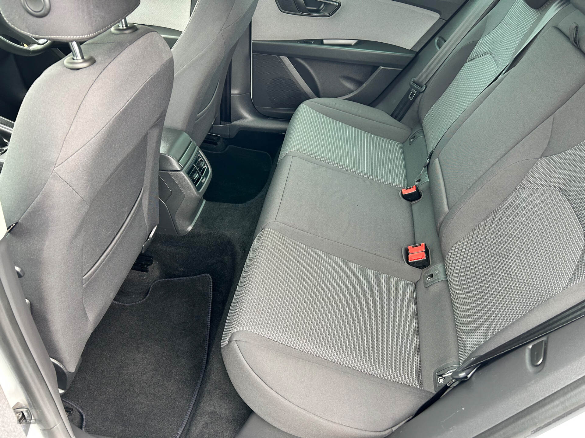 Seat Leon DIESEL SPORT TOURER in Antrim