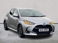 Toyota Yaris 1.5 Hybrid Design 5Dr Cvt in Down