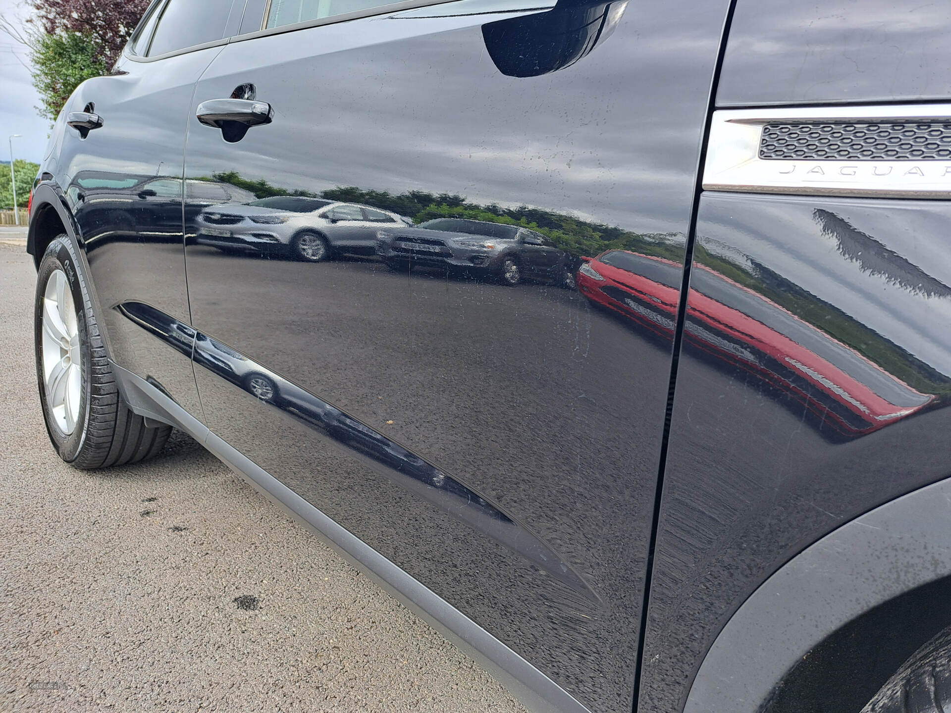 Car Thumbnail 8