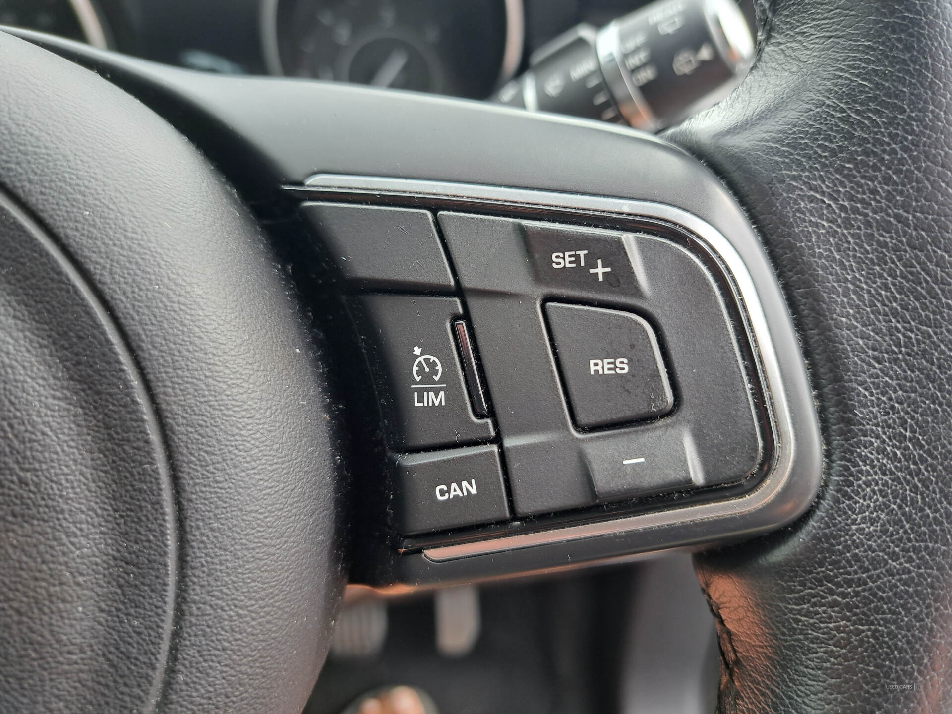 Car Thumbnail 18